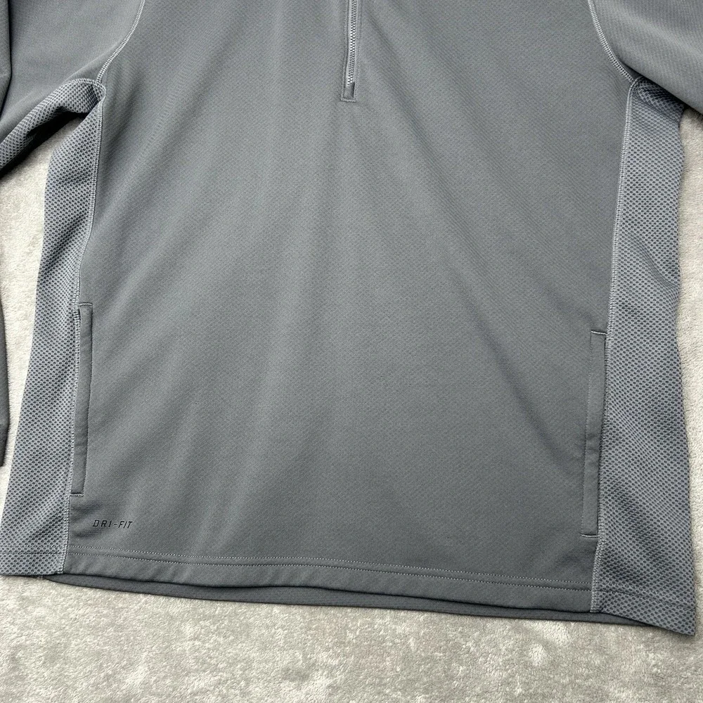 Nike Pullover Men's XL Gray Dri-FIT 1/4 Zip Mock Neck Athletic Performance